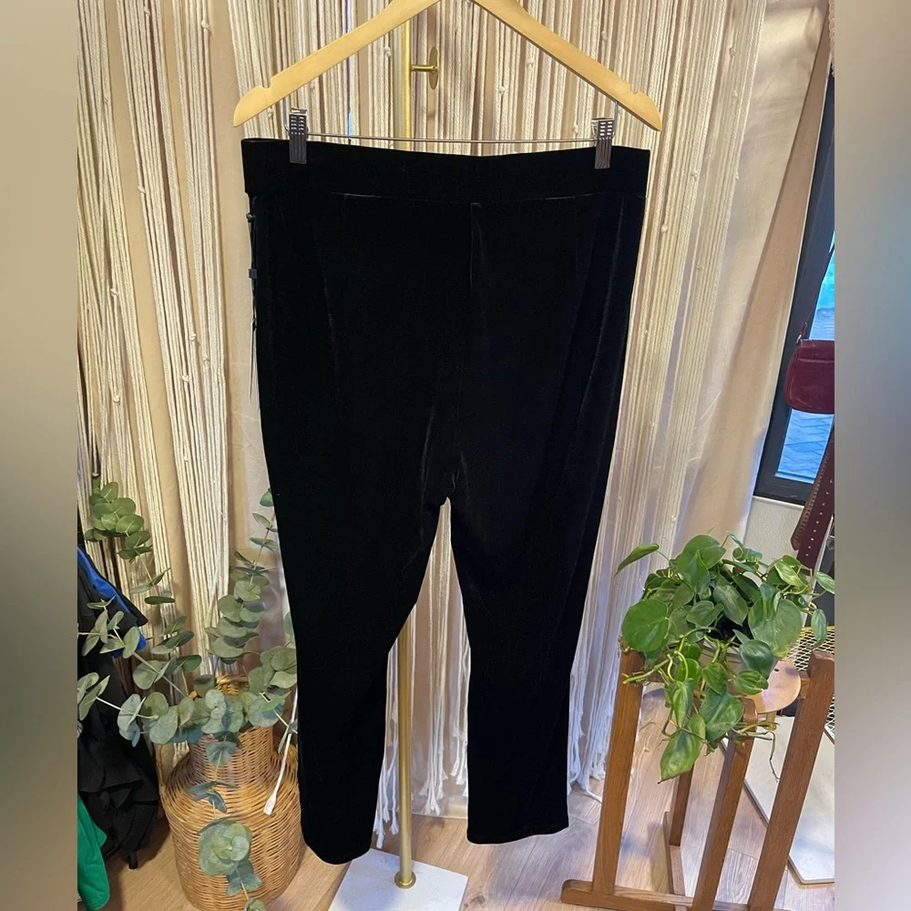 NWT Tommy Hilfiger stretch black velvet tapered ankle length pants size 16 - Picture 6 of 8